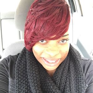 Meet your Posher, Nikki